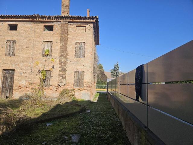 Rustico in vendita a Casale Di Scodosia, Veneto
