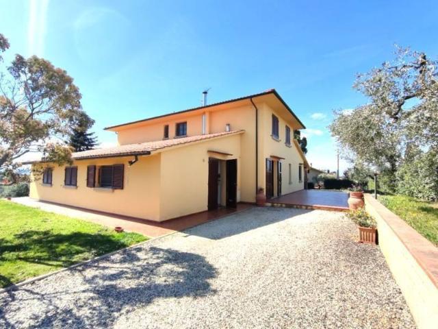 Rustico in vendita a Casale Marittimo, Toscana