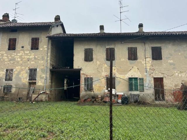 Rustico in vendita a Piemonte, Alessandria