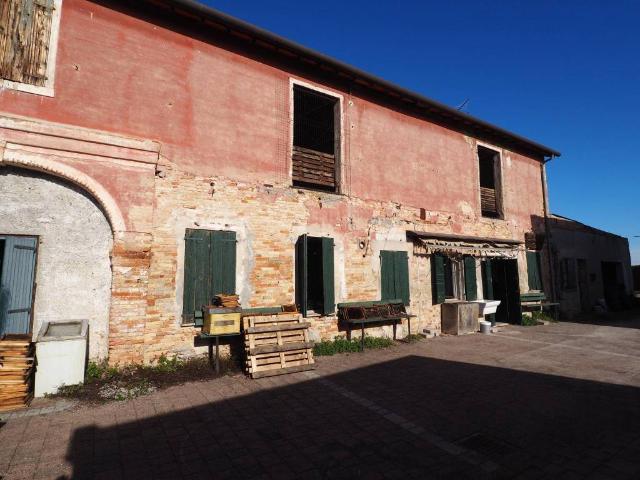 Rustico in vendita a Casale Sul Sile, Veneto