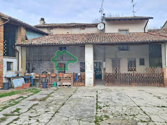 Rustico in vendita a Casaletto Ceredano, Lombardia