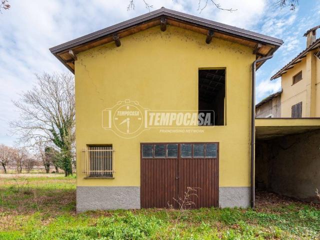 Rustico in vendita a Tresinaro - Secchia, Re