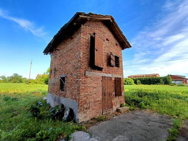 Rustico in vendita a Tresinaro - Secchia, Re