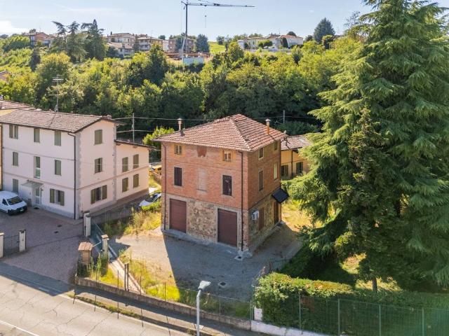 Rustico in vendita a Tresinaro - Secchia, Re