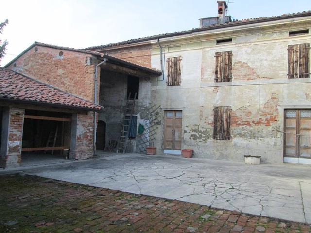 Rustico in vendita a Casalmaggiore, Lombardia
