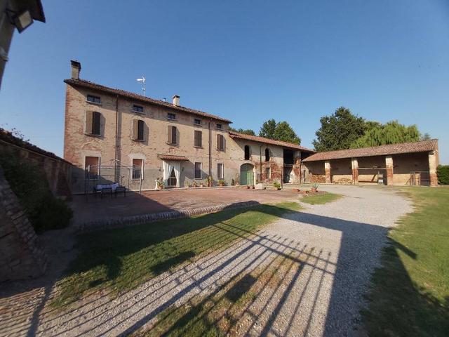 Rustico in vendita a Casalmaggiore, Lombardia