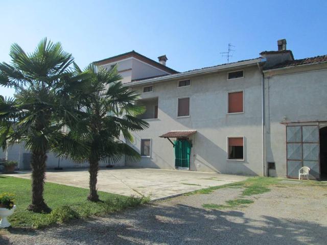 Rustico in vendita a Casalmaggiore, Lombardia