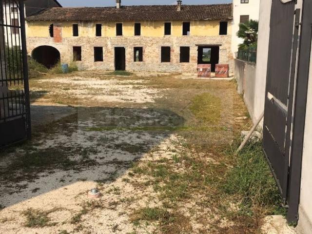 Rustico in vendita a Casaloldo, Lombardia