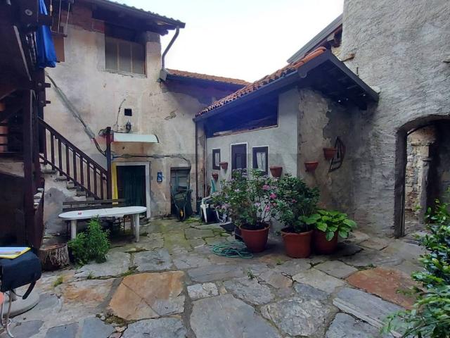 Appartamento in vendita a Comunità Montana Valli del Verbano, Casalzuigno