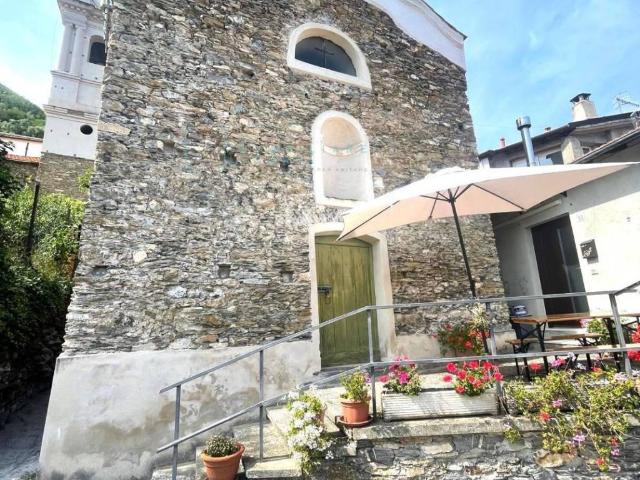 Rustico in vendita a Casanova Lerrone, Liguria