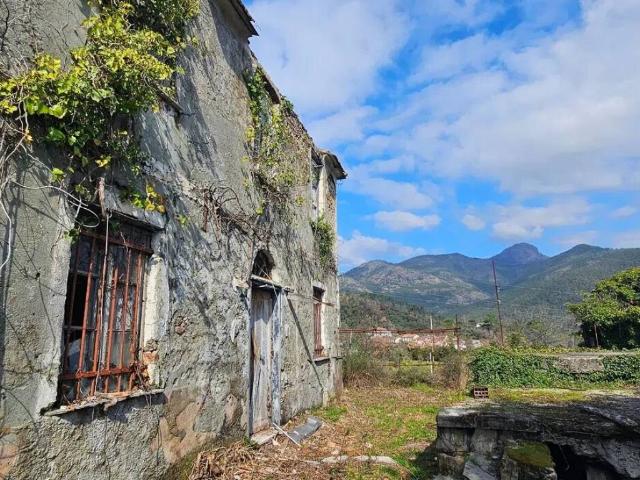 Rustico in vendita a Verici inferiore, Casarza Ligure