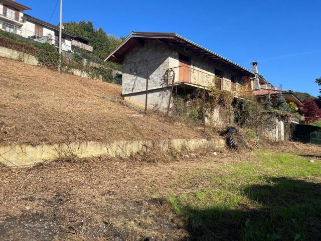 Rustico in vendita a Casazza, Lombardia