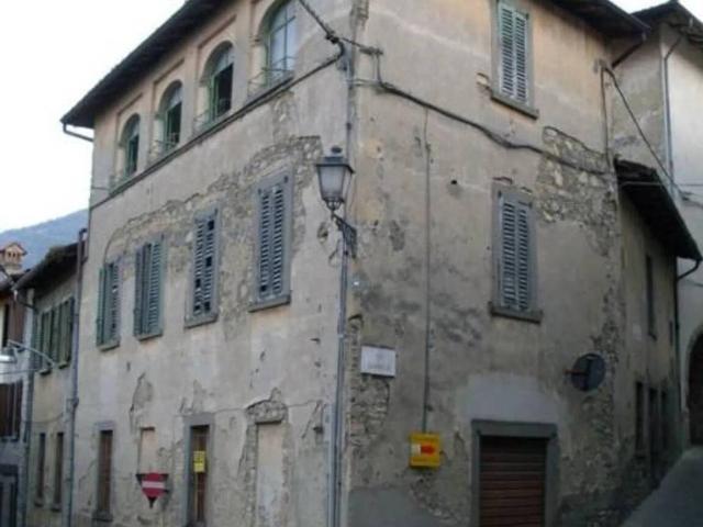 Rustico in vendita a Casazza, Lombardia