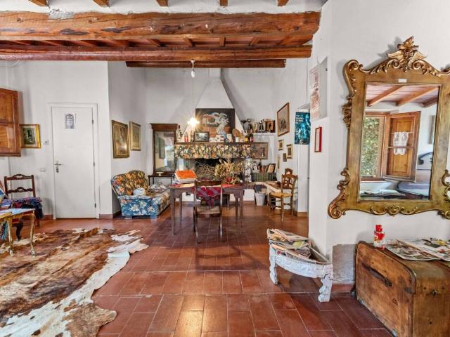 Rustico in vendita a Casciana Terme Lari, Cevoli