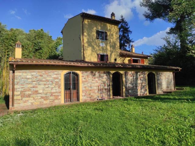 Rustico in vendita a Sant'Ermo, Pisa