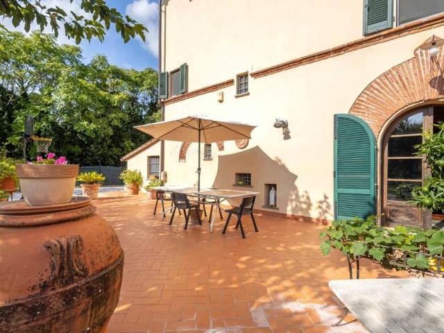 Rustico in vendita a Marciana, Cascina