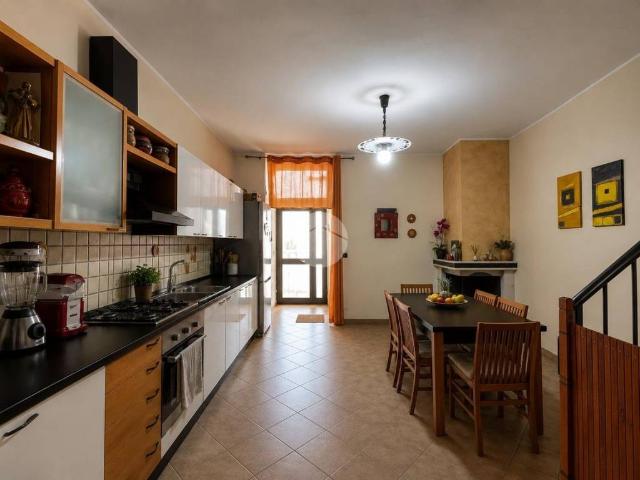 Rustico in vendita a San Clemente, Caserta