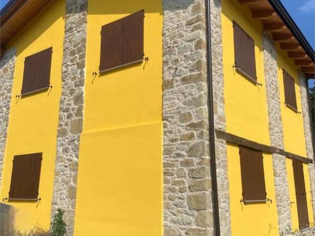 Rustico in vendita a Appennino Reggiano, Re