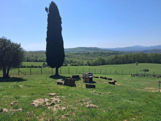 Rustico in vendita a Casole D'elsa, Toscana