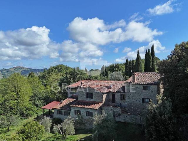 Rustico in vendita a Casole D'elsa, Toscana