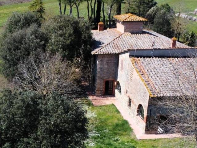 Rustico in vendita a Casole D'elsa, Toscana