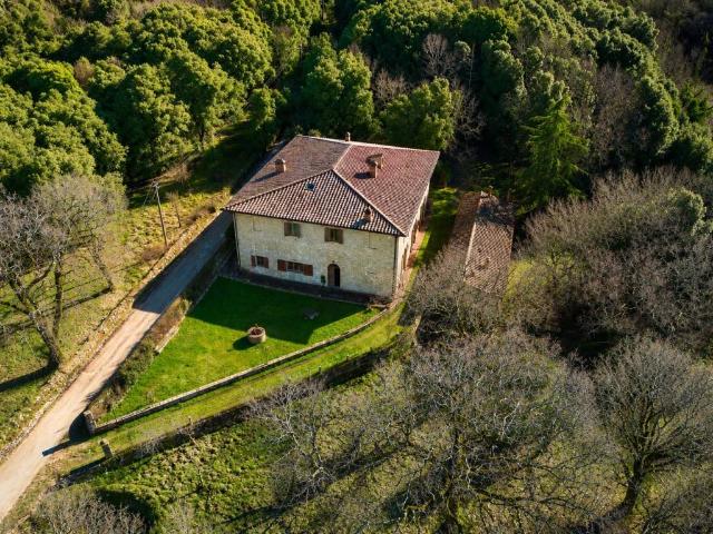 Rustico in vendita a Casole D'elsa, Toscana
