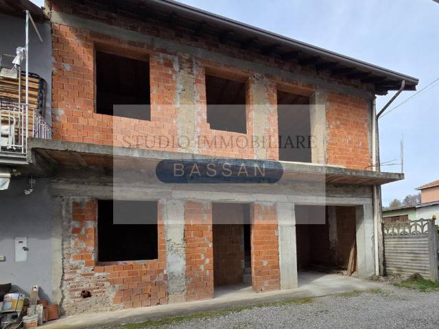 Rustico in vendita a Casorate Sempione, Lombardia