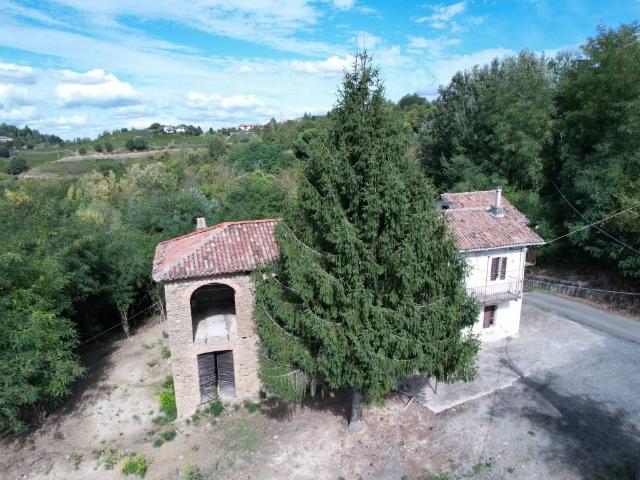 Rustico in vendita a Piemonte, Asti