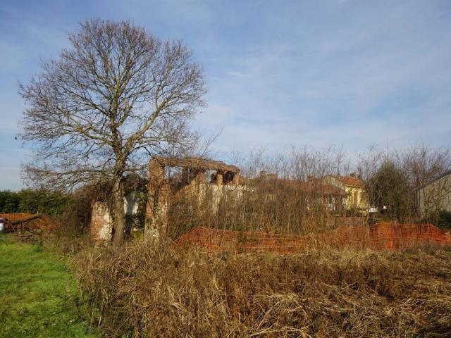 Rustico in vendita a Cassolnovo, Lombardia