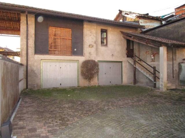 Rustico in vendita a Cassolnovo, Lombardia