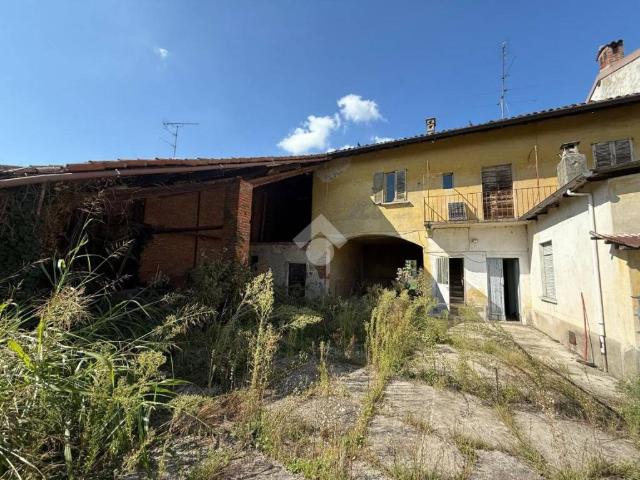 Rustico in vendita a Cassolnovo, Lombardia