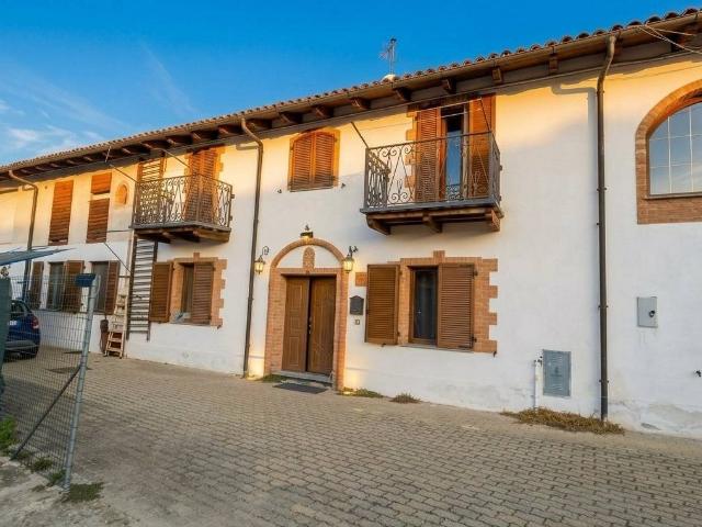 Rustico in vendita a Farinere, Castagnole delle Lanze