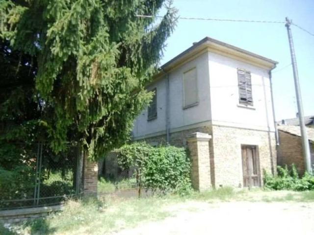 Rustico in vendita a Casteggio, Lombardia