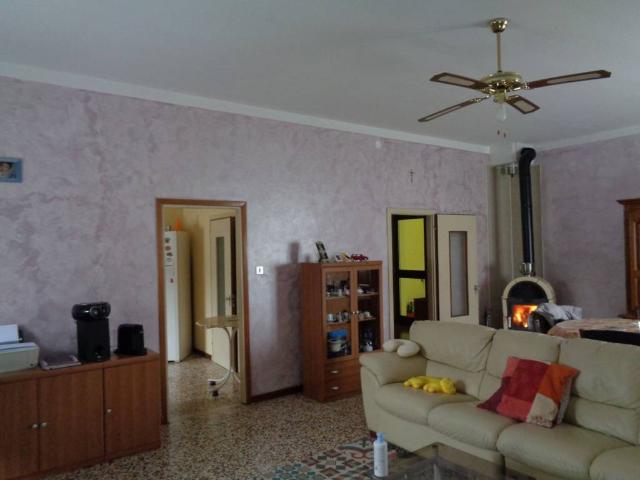 Rustico in vendita a Castel d'Aiano, Bologna