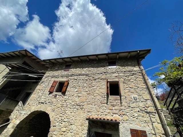 Rustico in vendita a Unione dell'Appennino Bolognese, Castel D'aiano