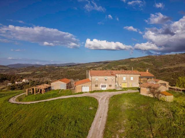 Rustico in vendita a Unione dei Comuni Montani Amiata Grossetana, Castel Del Piano