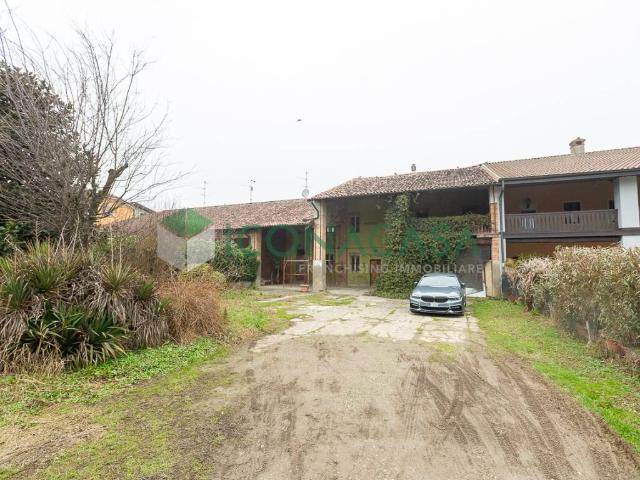 Rustico in vendita a Castel Gabbiano, Lombardia