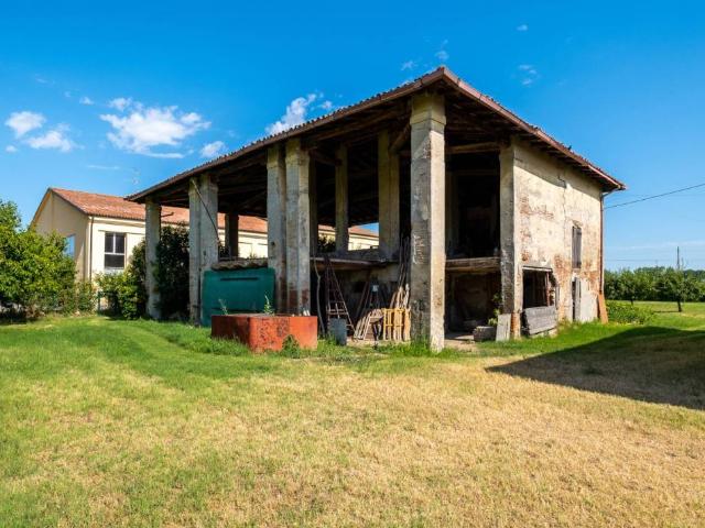 Rustico in vendita a Unione Reno Galliera, Castel Maggiore