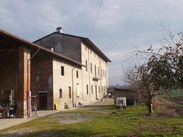 Rustico in vendita a Castel San Giovanni, Reggio Emilia