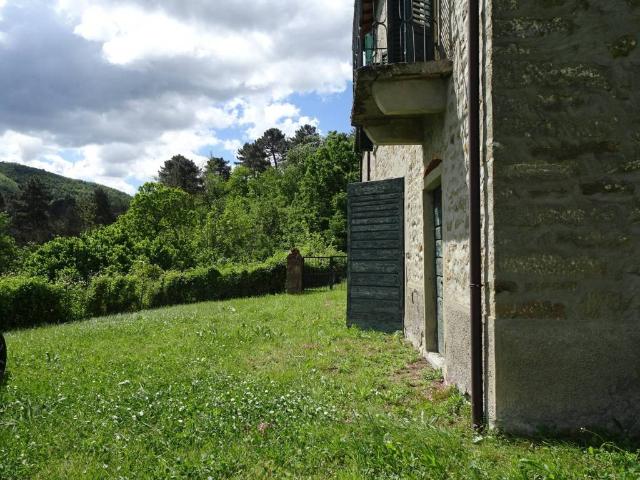 Rustico in vendita a Strada in Casentino, Castel San Niccolò