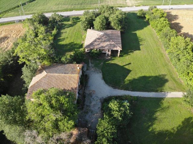 Rustico in vendita a Nuovo Circondario Imolese, Castel San Pietro Terme