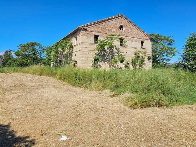 Rustico in vendita a Acquaviva, Marche
