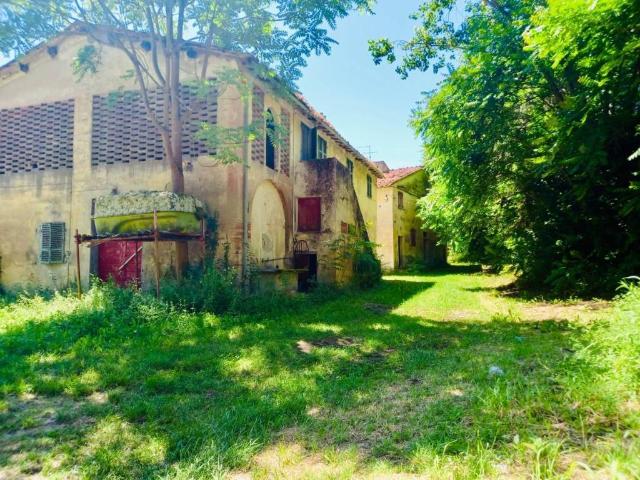 Rustico in vendita a Unione dei Comuni Circondario dell'Empolese Valdelsa, Castelfiorentino