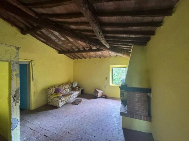 Rustico in vendita a Unione dei Comuni Circondario dell'Empolese Valdelsa, Castelfiorentino