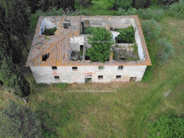 Rustico in vendita a Unione dei Comuni Circondario dell'Empolese Valdelsa, Castelfiorentino