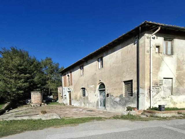 Rustico in vendita a Unione dei Comuni Circondario dell'Empolese Valdelsa, Castelfiorentino