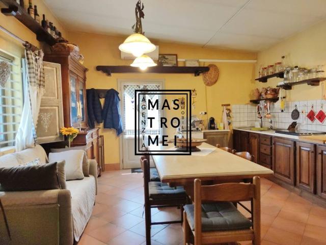 Rustico in vendita a Castelfranco Di Sotto, Toscana