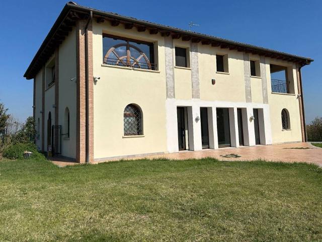 Rustico in vendita a Unione dei comuni del Sorbara, Castelfranco Emilia