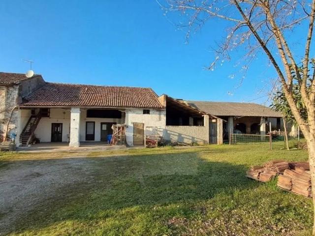Rustico in vendita a Castelfranco Veneto, Veneto