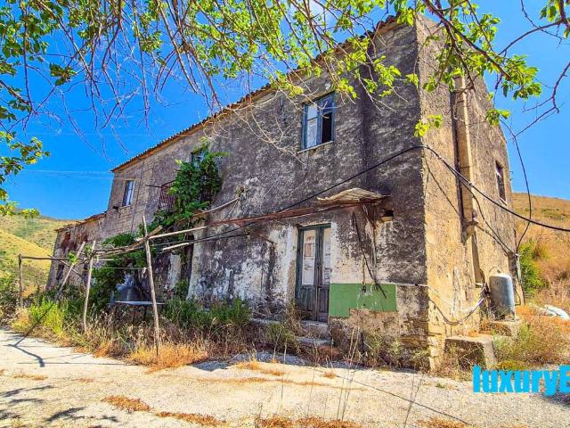 Rustico in vendita a Castellabate, Alano